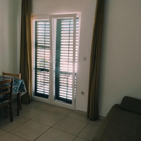 Apartments Andrea Drvenik  Ngoại thất bức ảnh