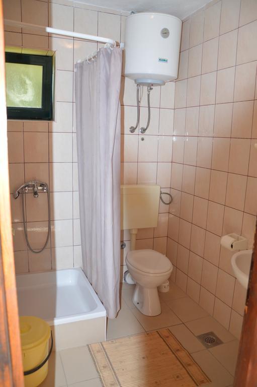 Apartments Andrea Drvenik  Phòng bức ảnh